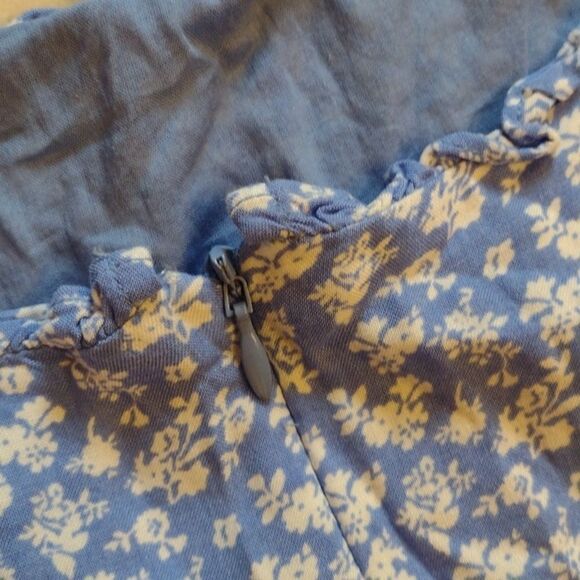Bardot Paris Mini Flip Dress Blue Ditsy light blue white flowers ruffle hem XS - Picture 11 of 16